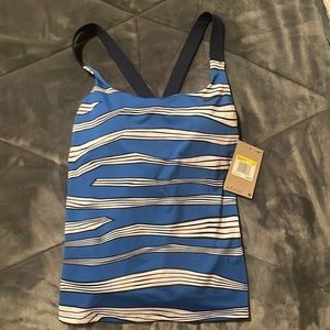 Nike swim top